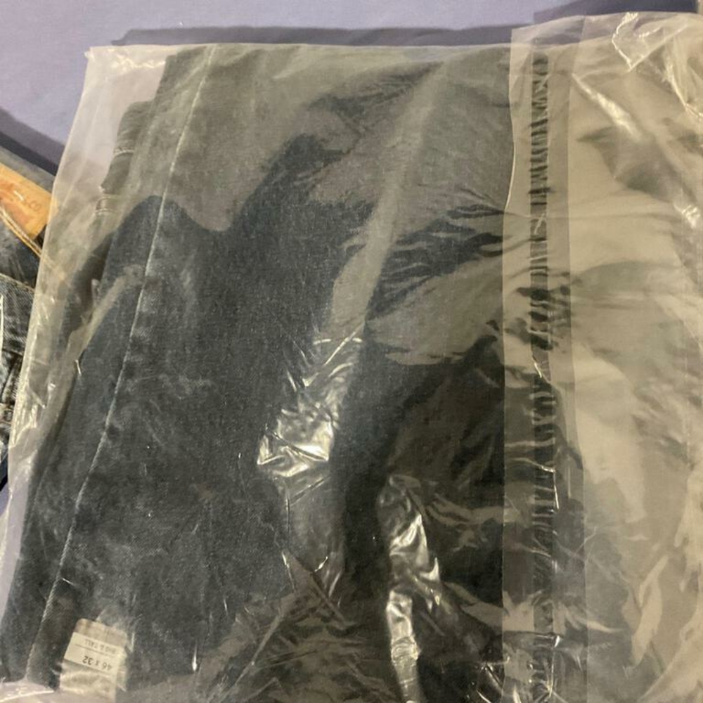 Levi jeans